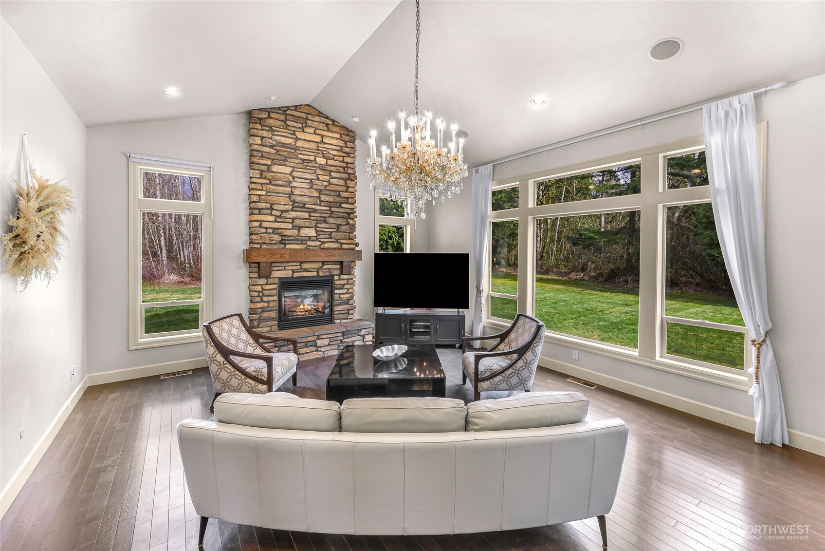 2259 H Street Road Blaine, WA 98230 - Photo 4 of 40