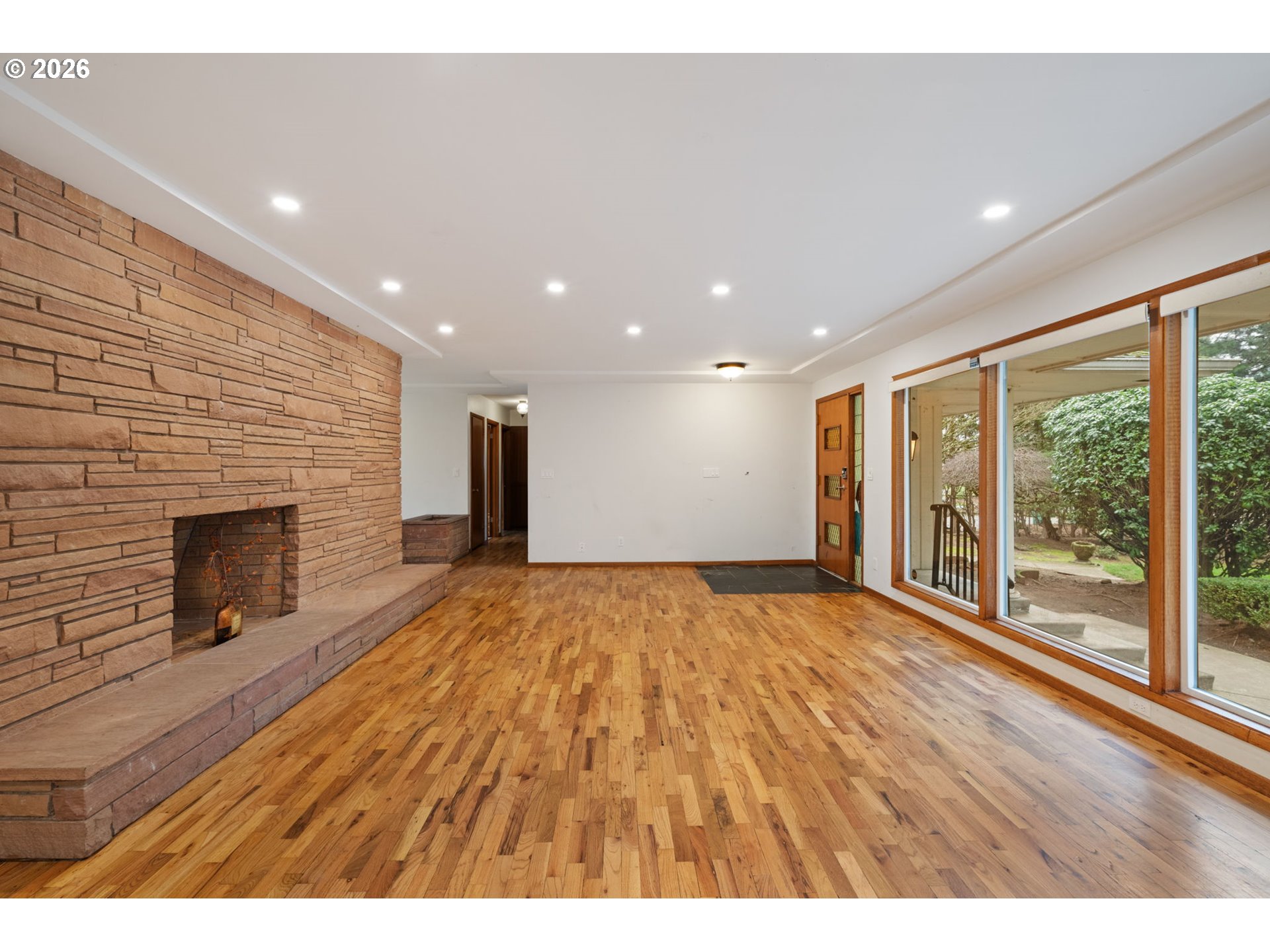 21525 Southeast Oak Street Gresham, OR 97030 - Photo 6 of 48