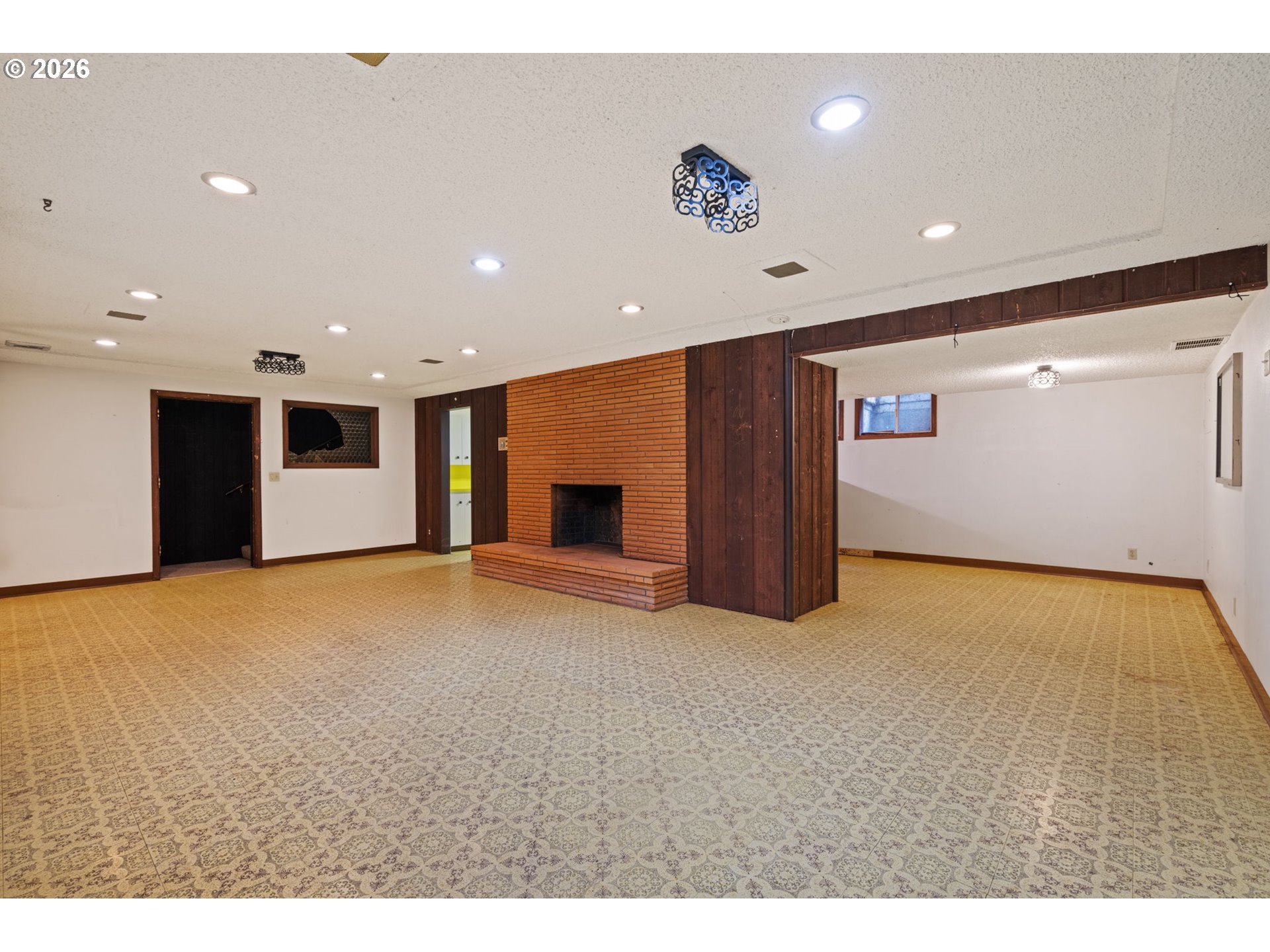 21525 Southeast Oak Street Gresham, OR 97030 - Photo 8 of 48