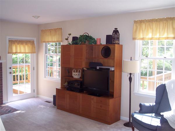 6 Gibbon Road Hopkinton, MA 01748 - Photo 4 of 30 Gallery Image 4