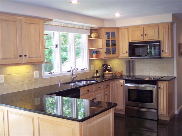 6 Gibbon Road Hopkinton, MA 01748 - Photo 5 of 30 Gallery Image 5