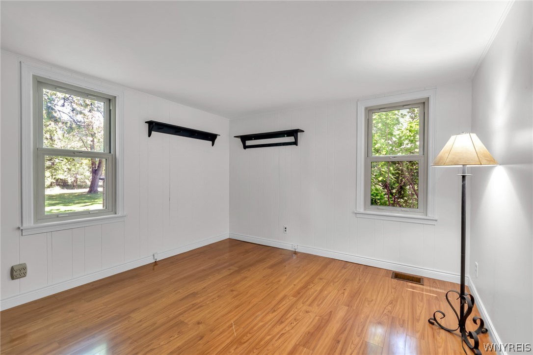 1715 Hopkins Road Amherst, NY 14068 - Photo 12 of 42