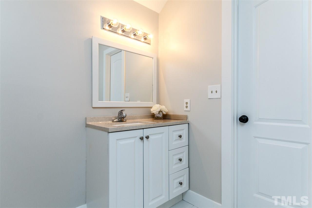 5001 Celbridge Place Raleigh, NC 27613 - Photo 16 of 24