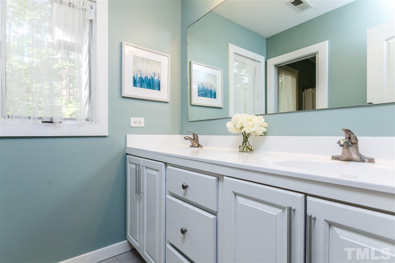 5001 Celbridge Place Raleigh, NC 27613 - Photo 18 of 24