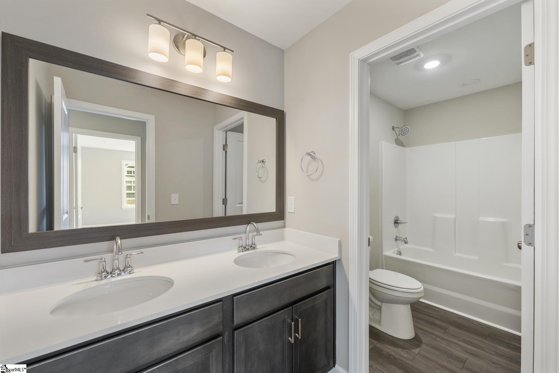 339 Nettle Lane Greenville, SC 29607 - Photo 17 of 36 Gallery Image 17
