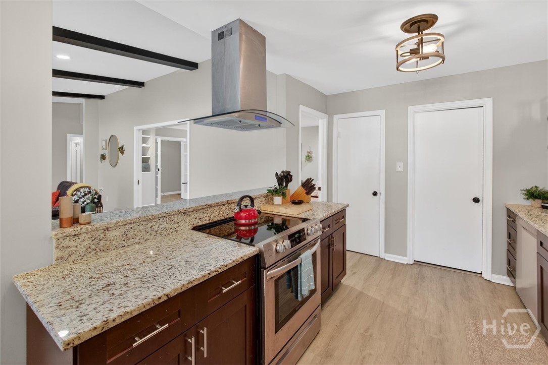 908 Woodpecker Road Savannah, GA 31410 - Photo 12 of 52 Gallery Image 12