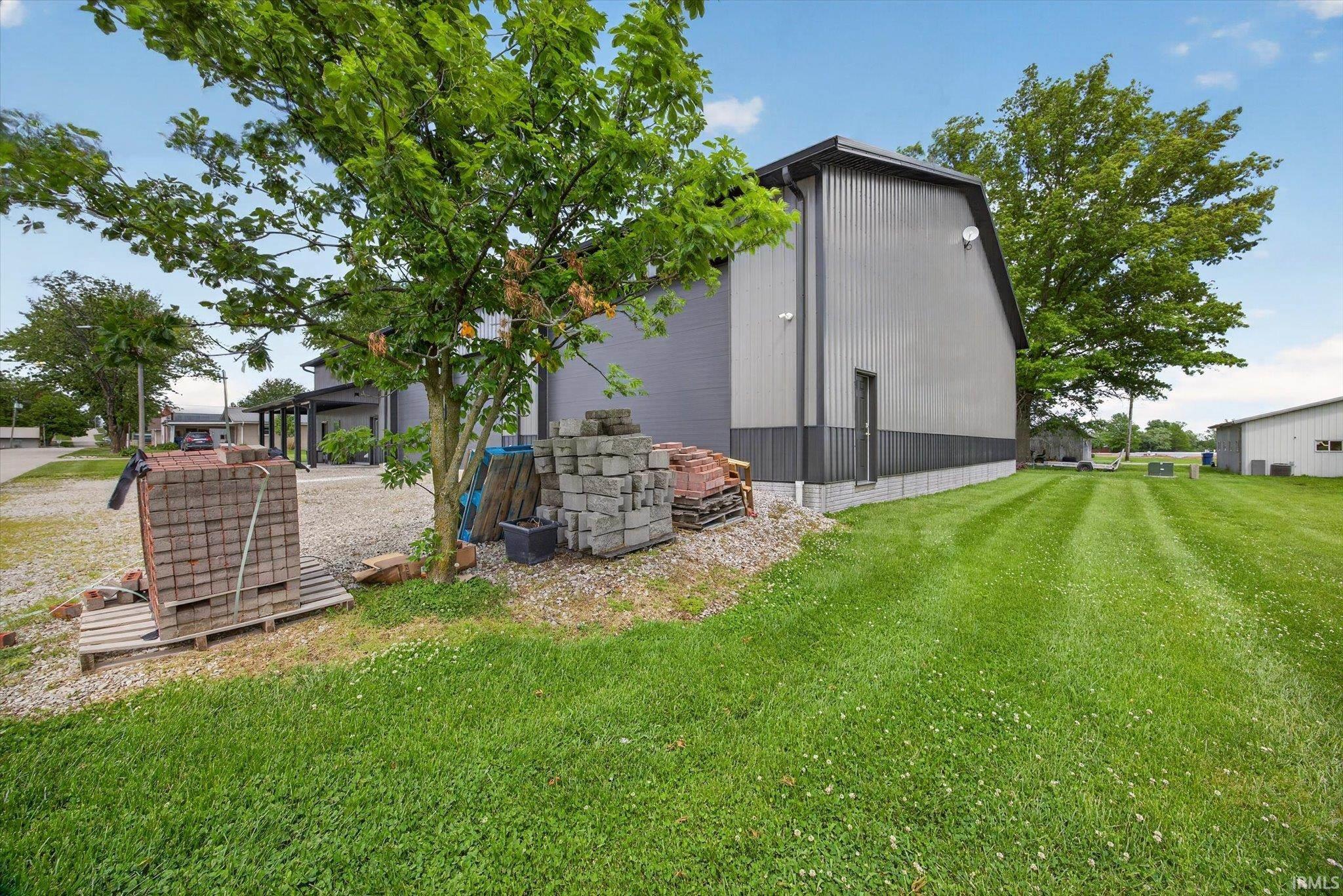 234 2nd Street Montgomery, IN 47558 - Photo 7 of 36