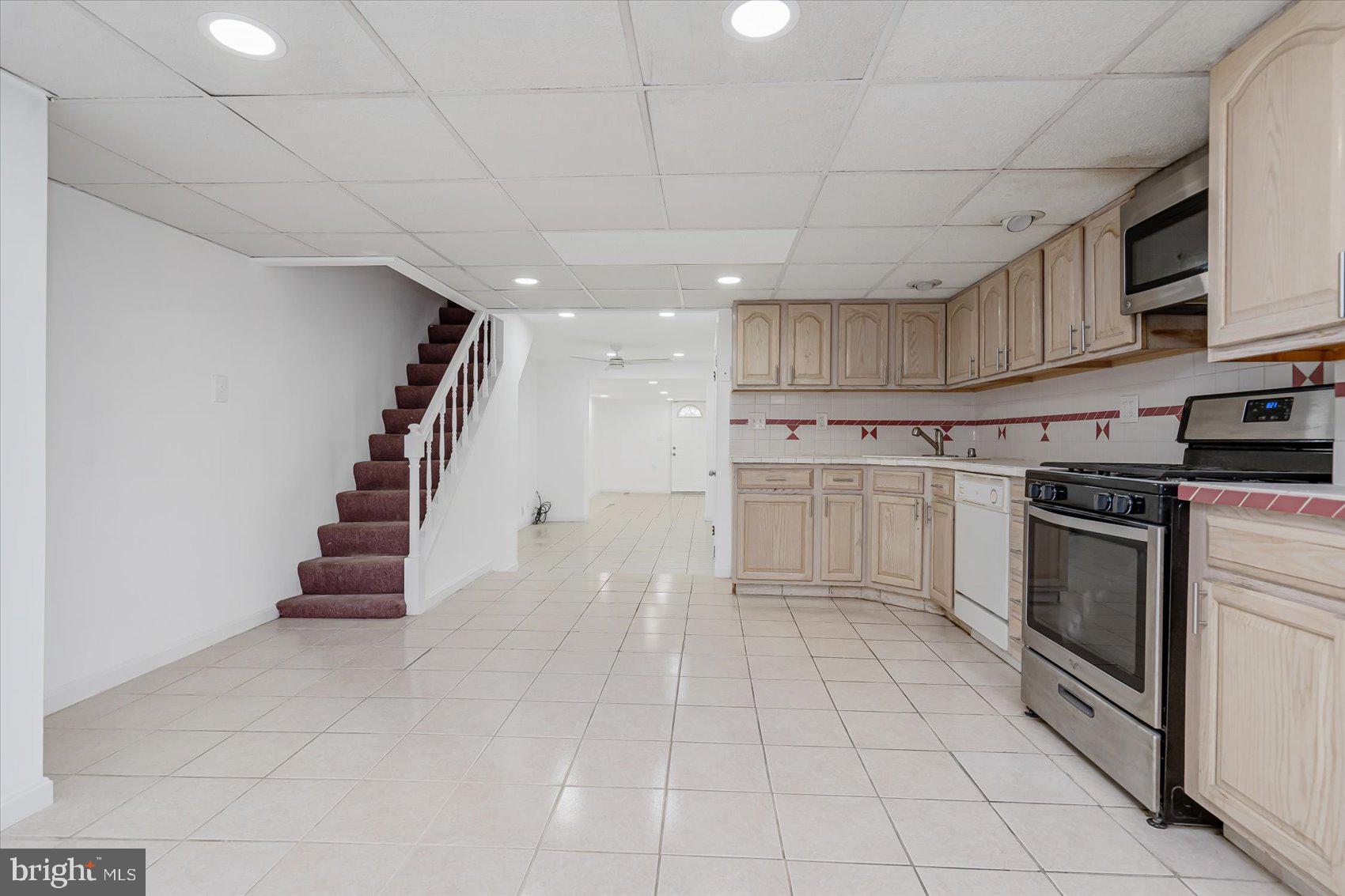 828 Ponca Street Baltimore, MD 21224 - Photo 13 of 32 Gallery Image 13