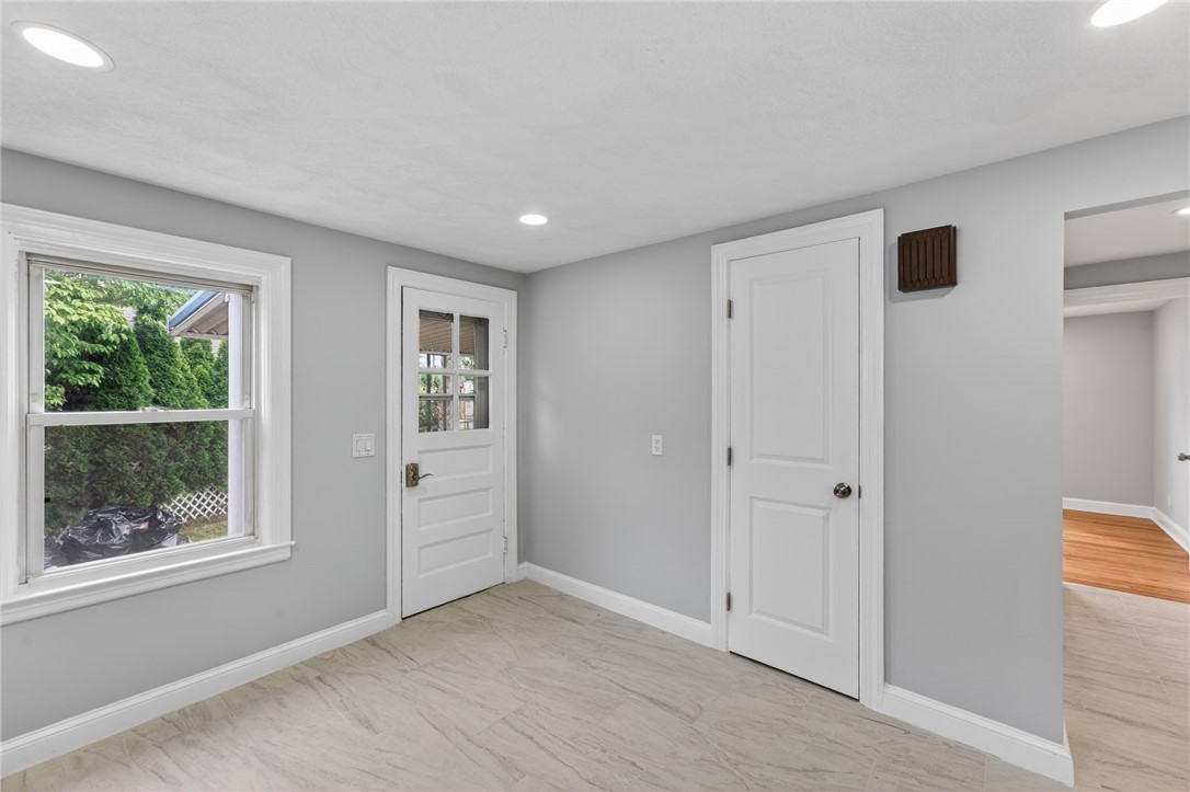 28 Hazard Street Pawtucket, RI 02860 - Photo 8 of 28