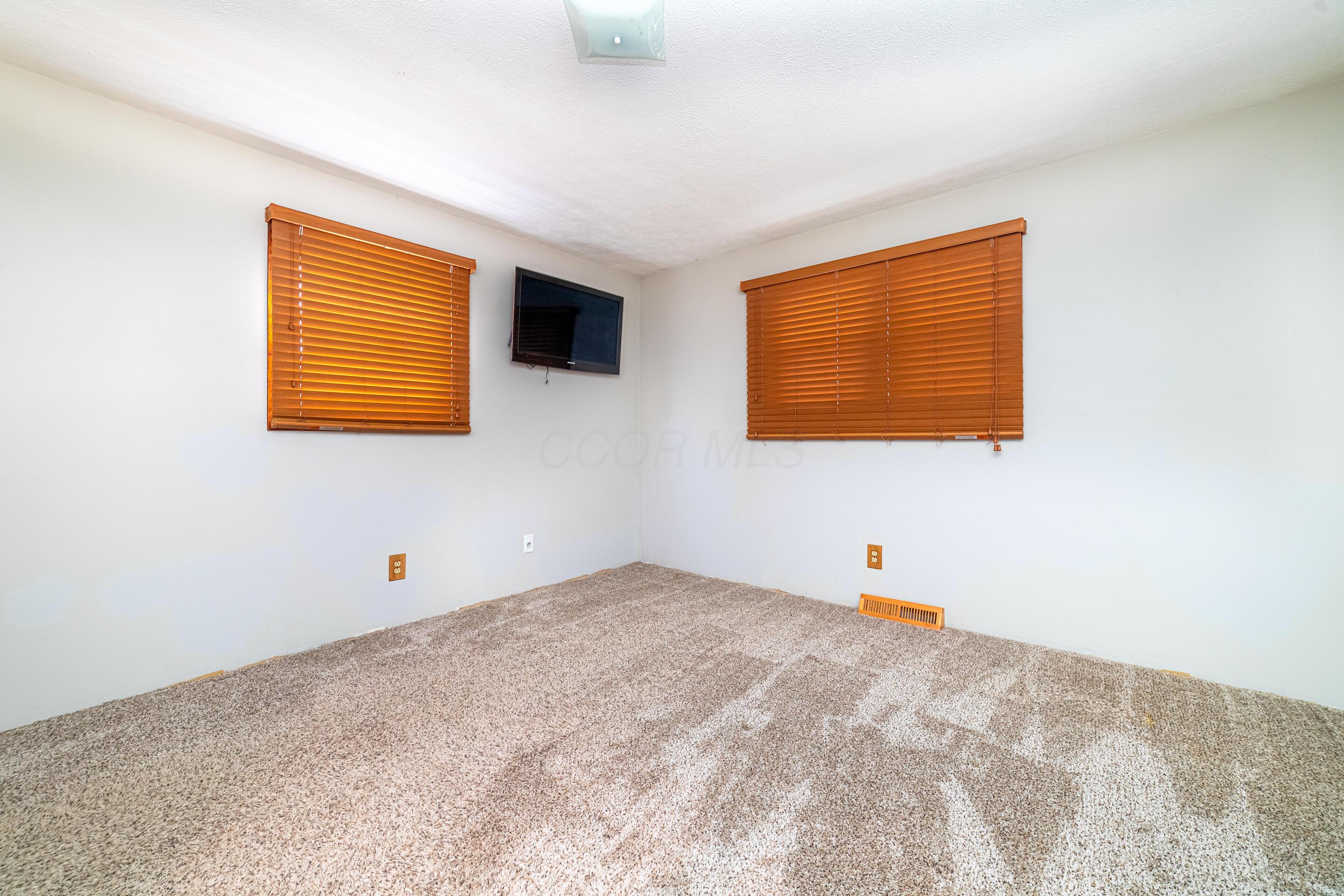 4454 Flowers Road Mansfield, OH 44903 - Photo 13 of 38 IMG-30
