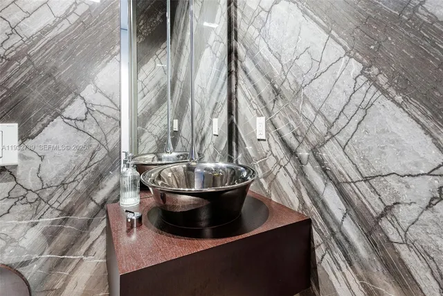 $32,500 | Harbour House, Bal Harbour, FL 33154