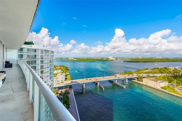 $32,500 | Harbour House, Bal Harbour, FL 33154