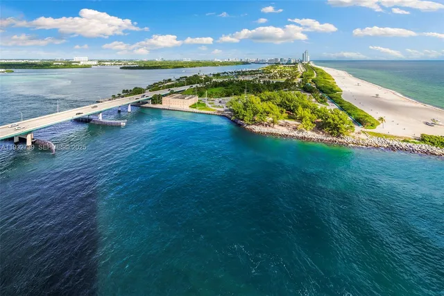 $32,500 | Harbour House, Bal Harbour, FL 33154