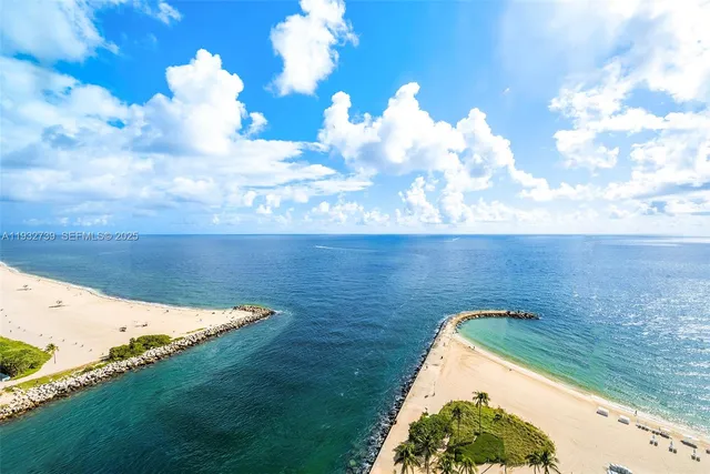 $32,500 | Harbour House, Bal Harbour, FL 33154