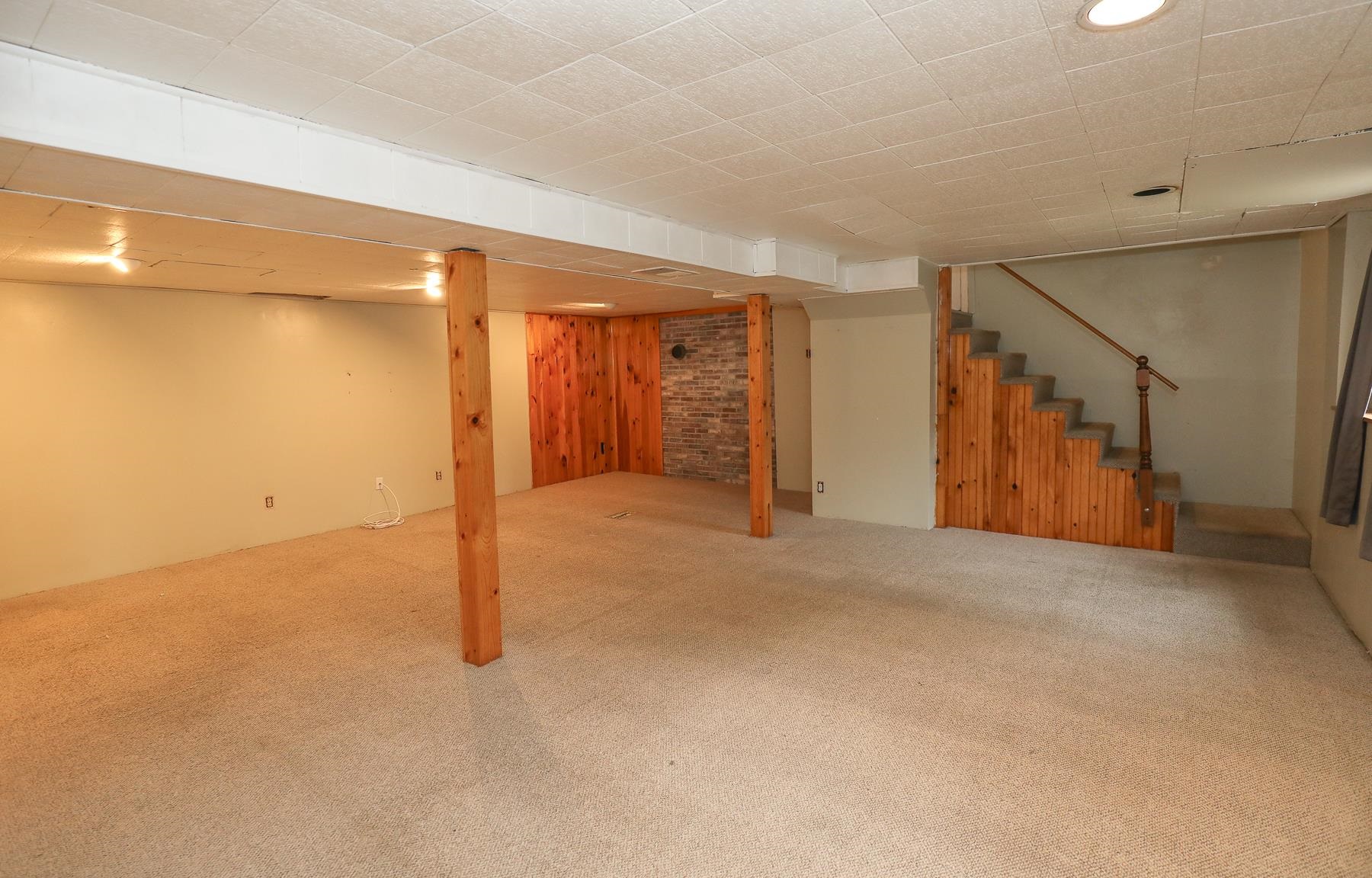 7 Norwich Road Nashua, NH 03062 - Photo 29 of 36