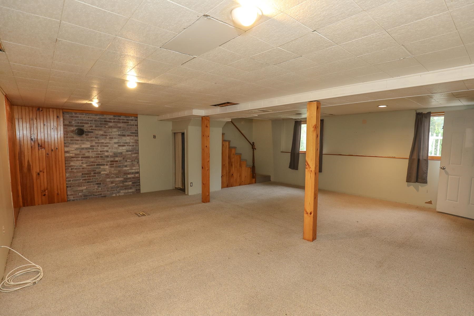 7 Norwich Road Nashua, NH 03062 - Photo 31 of 36
