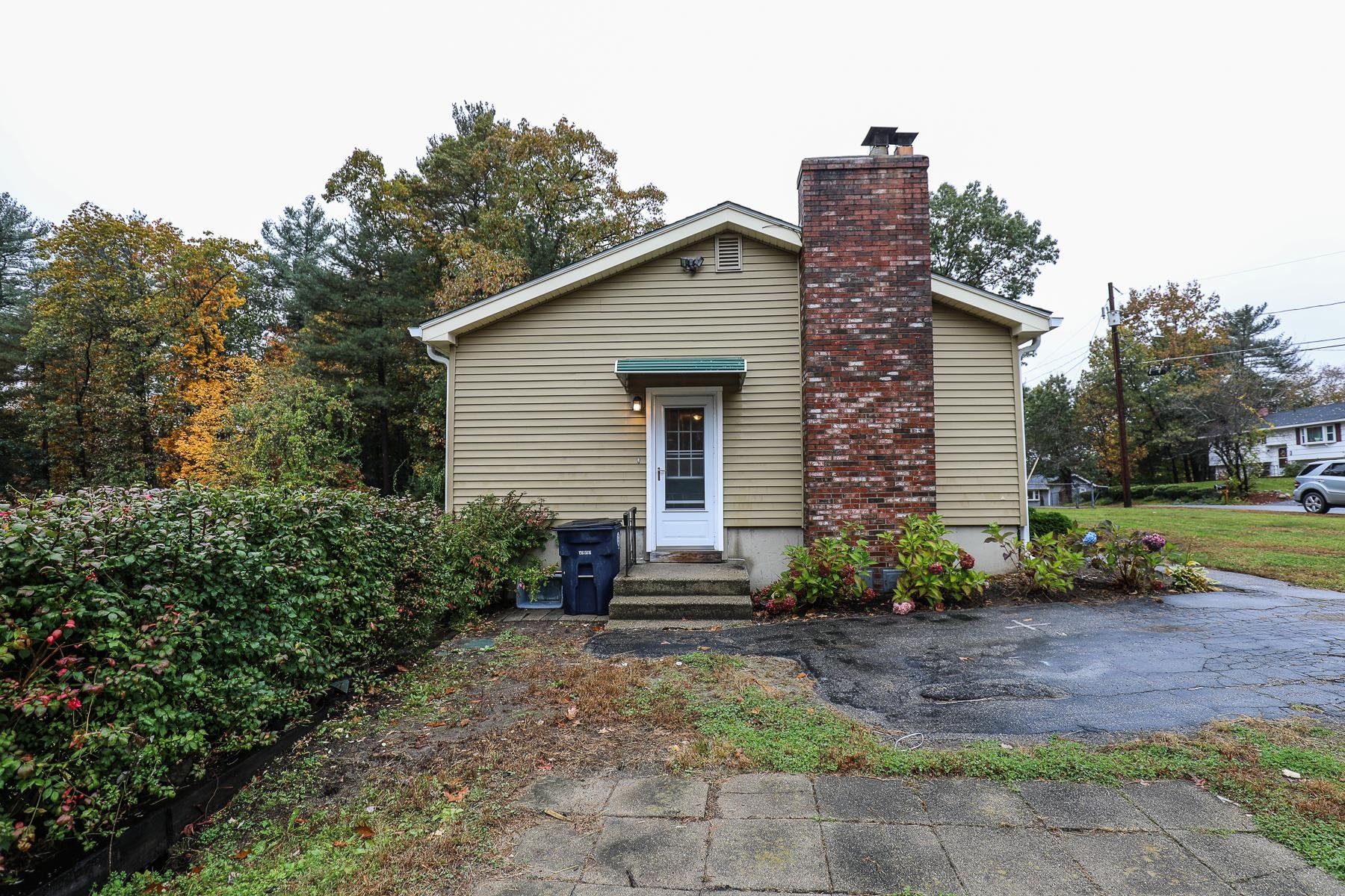 7 Norwich Road Nashua, NH 03062 - Photo 5 of 36