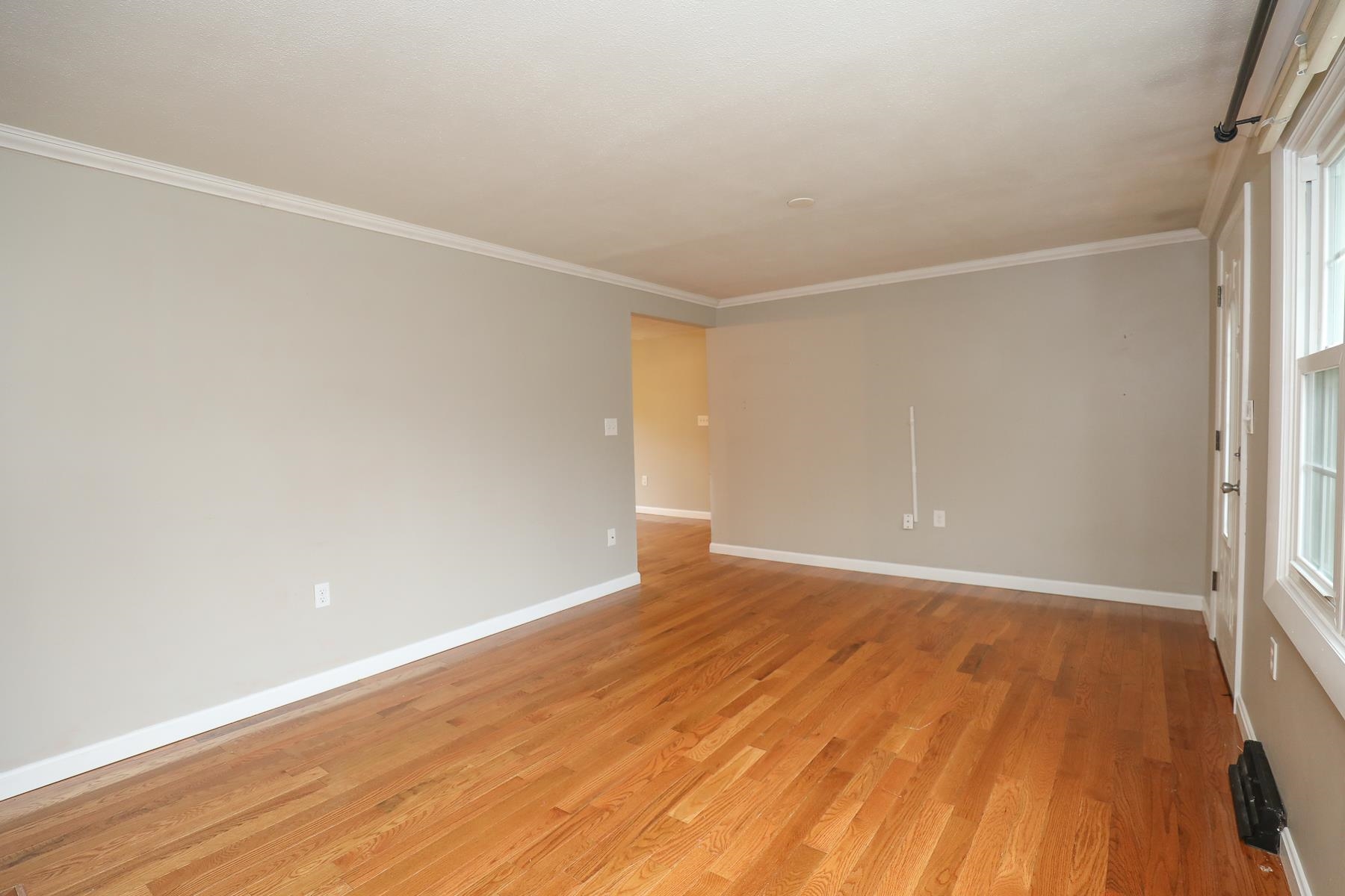 7 Norwich Road Nashua, NH 03062 - Photo 9 of 36