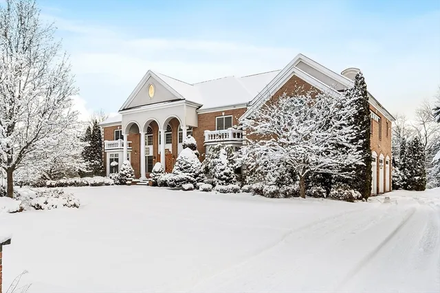 $2,100,000 | 30 Bridle Path, Shrewsbury, MA 01545