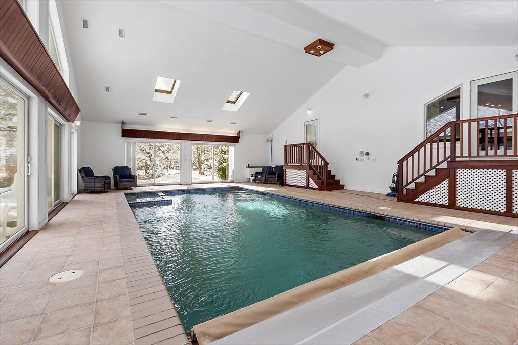 30 Bridle Path Shrewsbury, MA 01545 - Photo 36 of 42