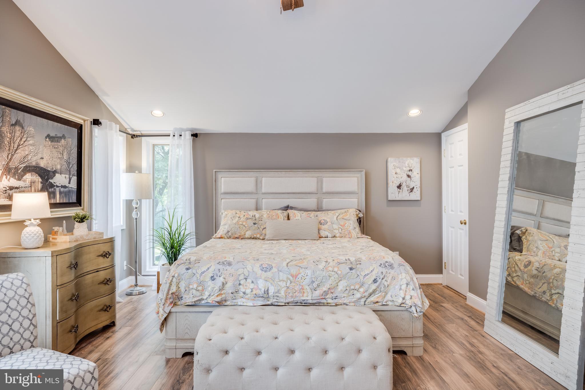 9908 Woodburn Road Silver Spring, MD 20901 - Photo 39 of 66