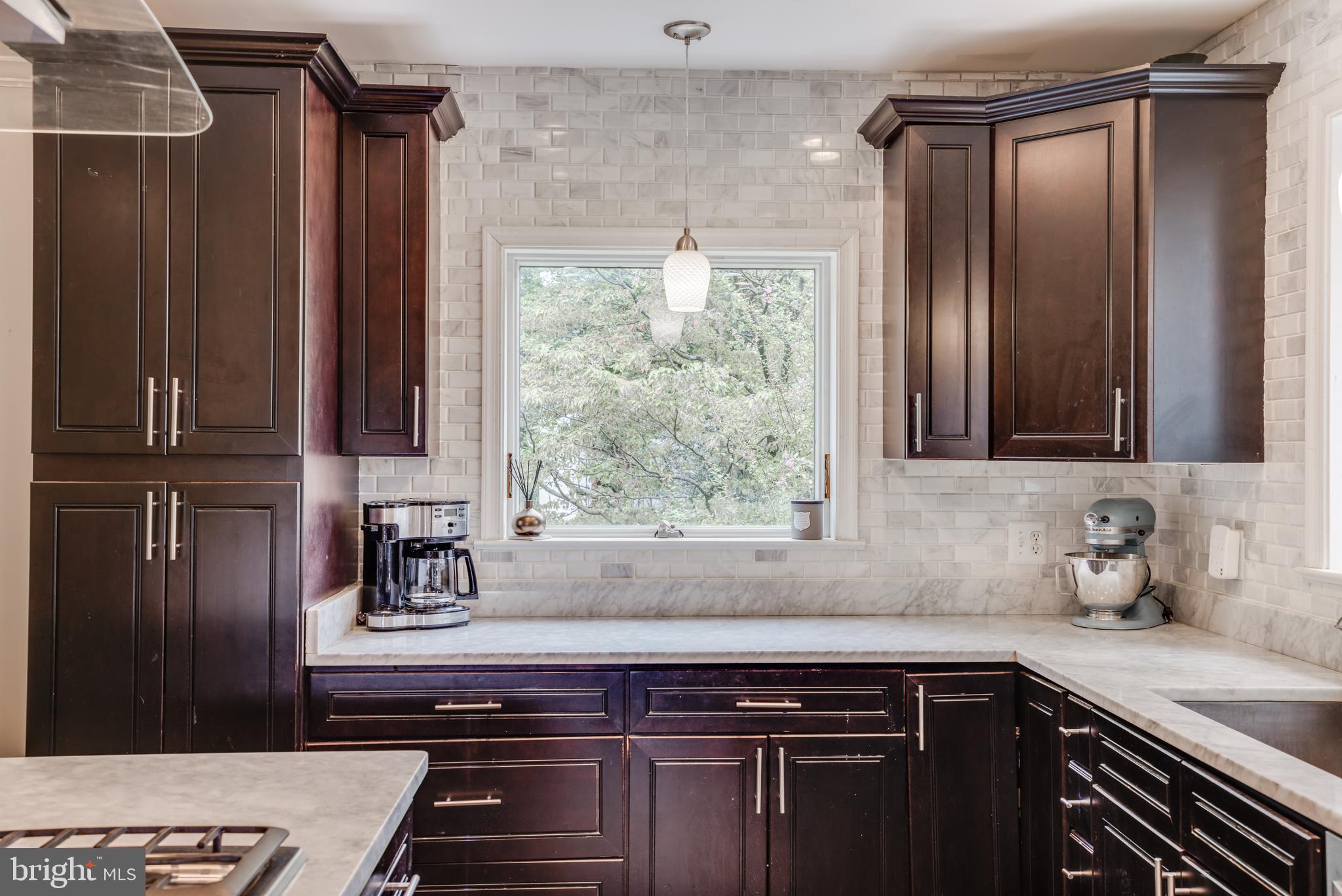 9908 Woodburn Road Silver Spring, MD 20901 - Photo 10 of 66