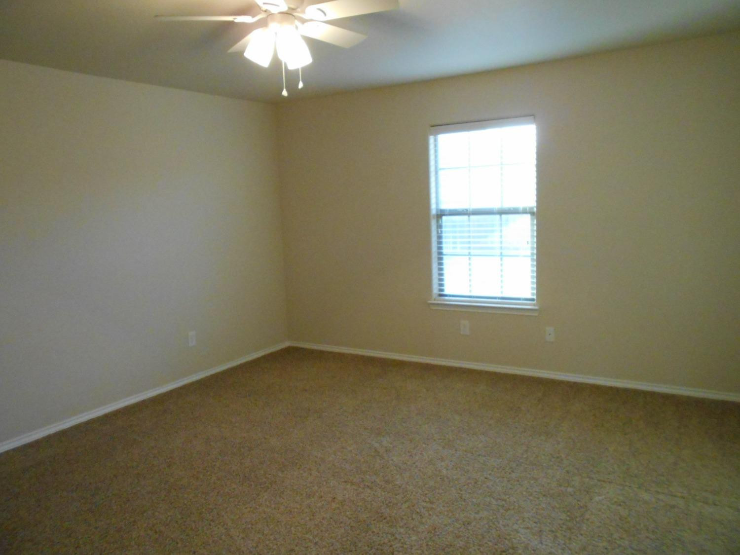 5717 108th Street Lubbock, TX 79424 - Photo 9 of 23 Photo 9