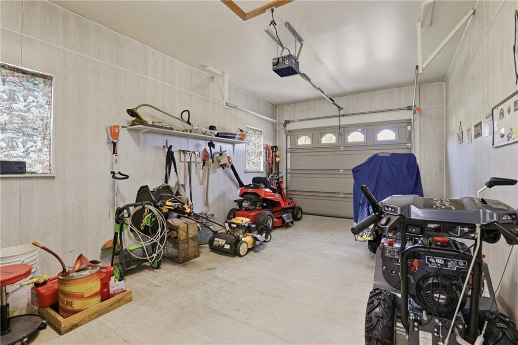 695 Greenhouse Road Rockwood, PA 15557 - Photo 34 of 50 a view of a room with gym equipment