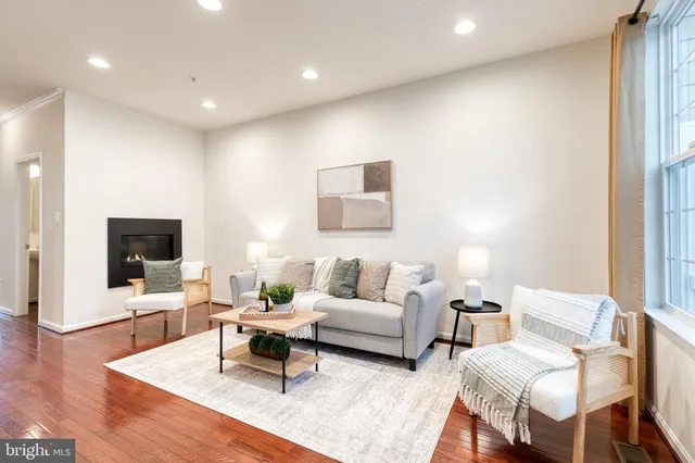 $536,900 | 7951 Silver Oak Road, Hanover, MD 21076