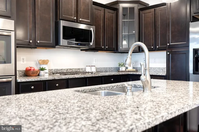 $536,900 | 7951 Silver Oak Road, Hanover, MD 21076