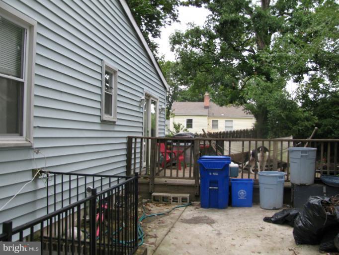 2819 Munson Street Silver Spring, MD 20902 - Photo 7 of 27 Exterior (General)
