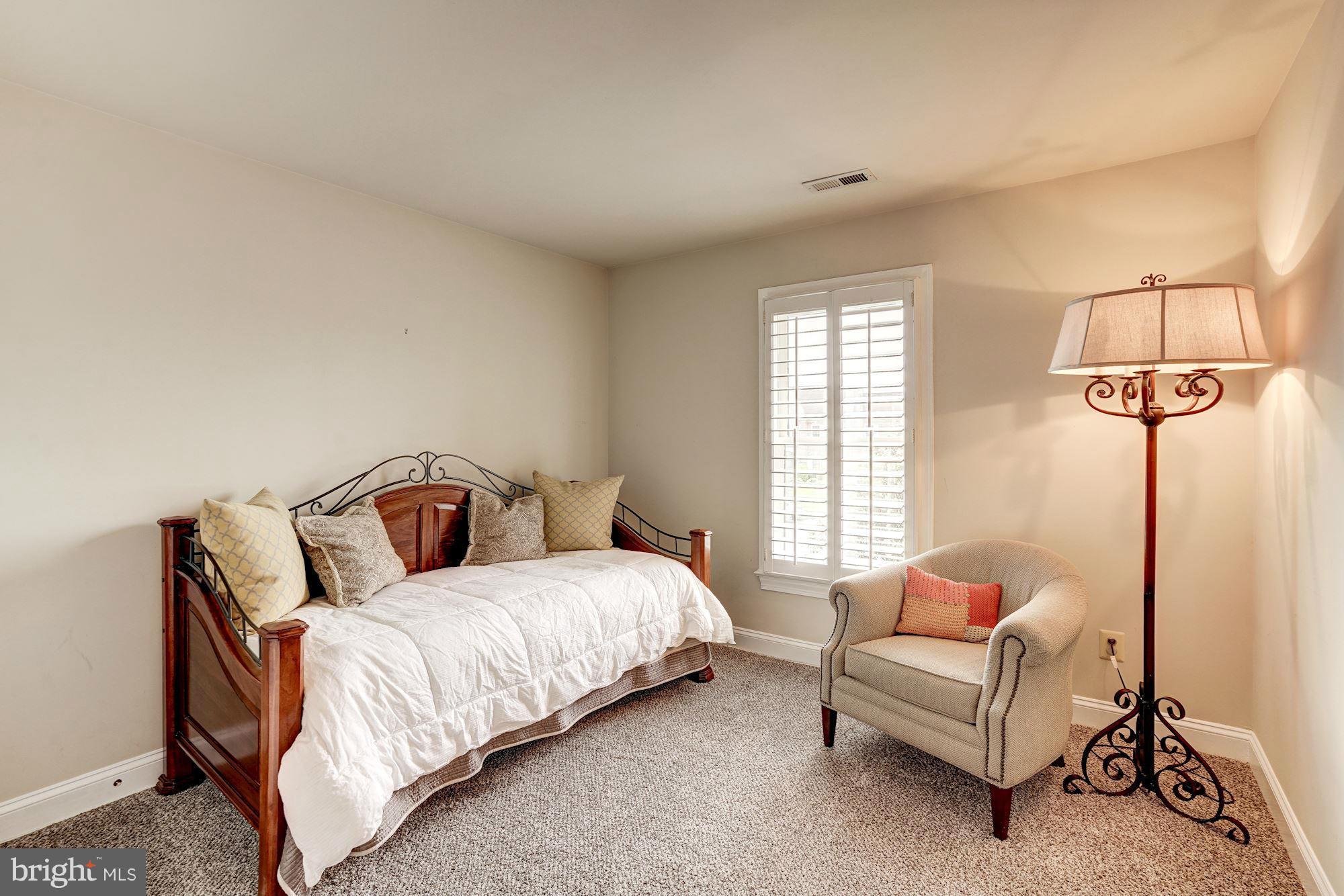 6400 True Lane Springfield, VA 22150 - Photo 22 of 30 Bedroom 3