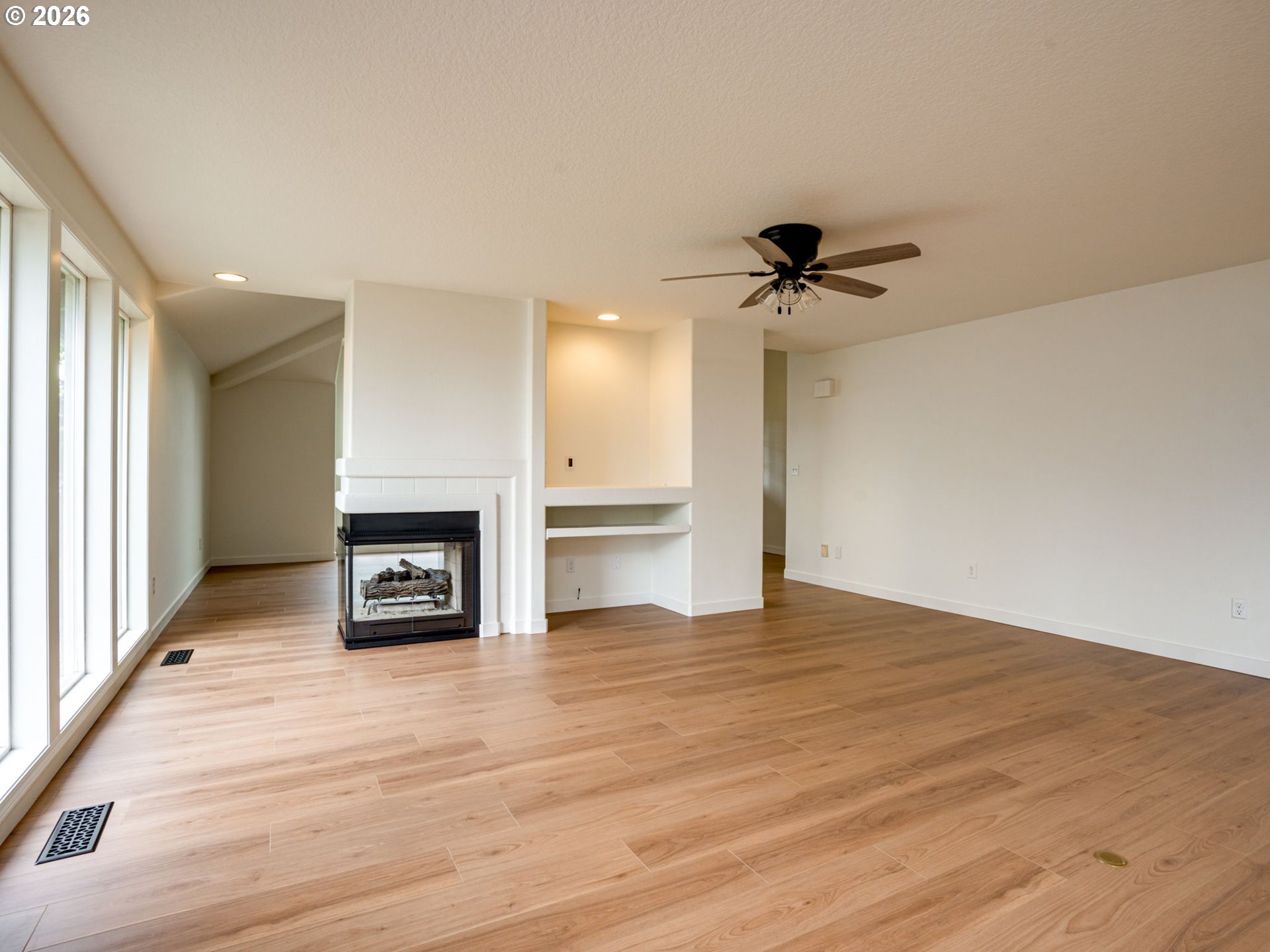 3033 Northwest Ogden Street Camas, WA 98607 - Photo 7 of 33