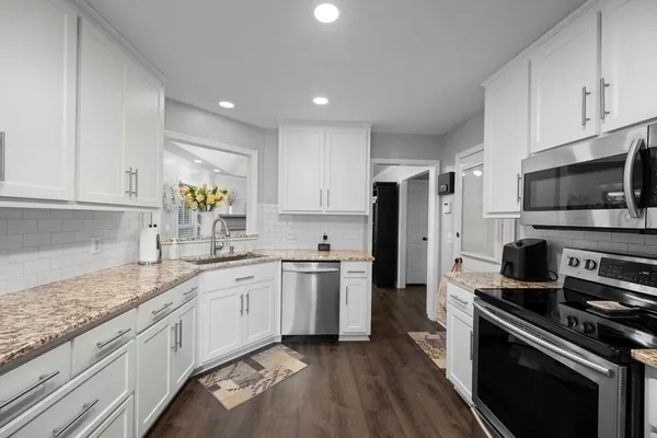 $343,800 | 5017 Emerald Isle Court, Columbus, GA 31909