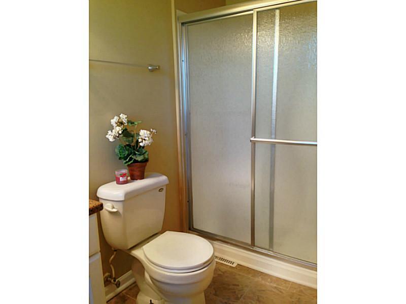 499 Valley Way Road Greenwood, IN 46142 - Photo 11 of 13 Gallery Image 11