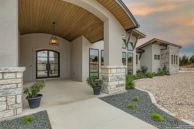 $1,399,950 | 23202 Walker Ridge, San Antonio, TX 78255