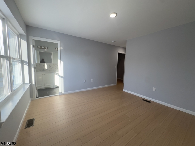 27 Isabella Avenue, Unit 2 Newark, NJ 07106 - Photo 23 of 27