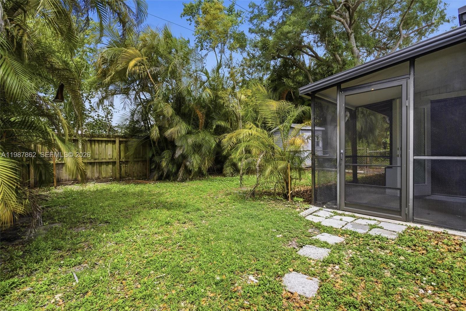 11436 Southwest 81st Road, Unit 11436 Pinecrest, FL 33156 - Photo 17 of 18