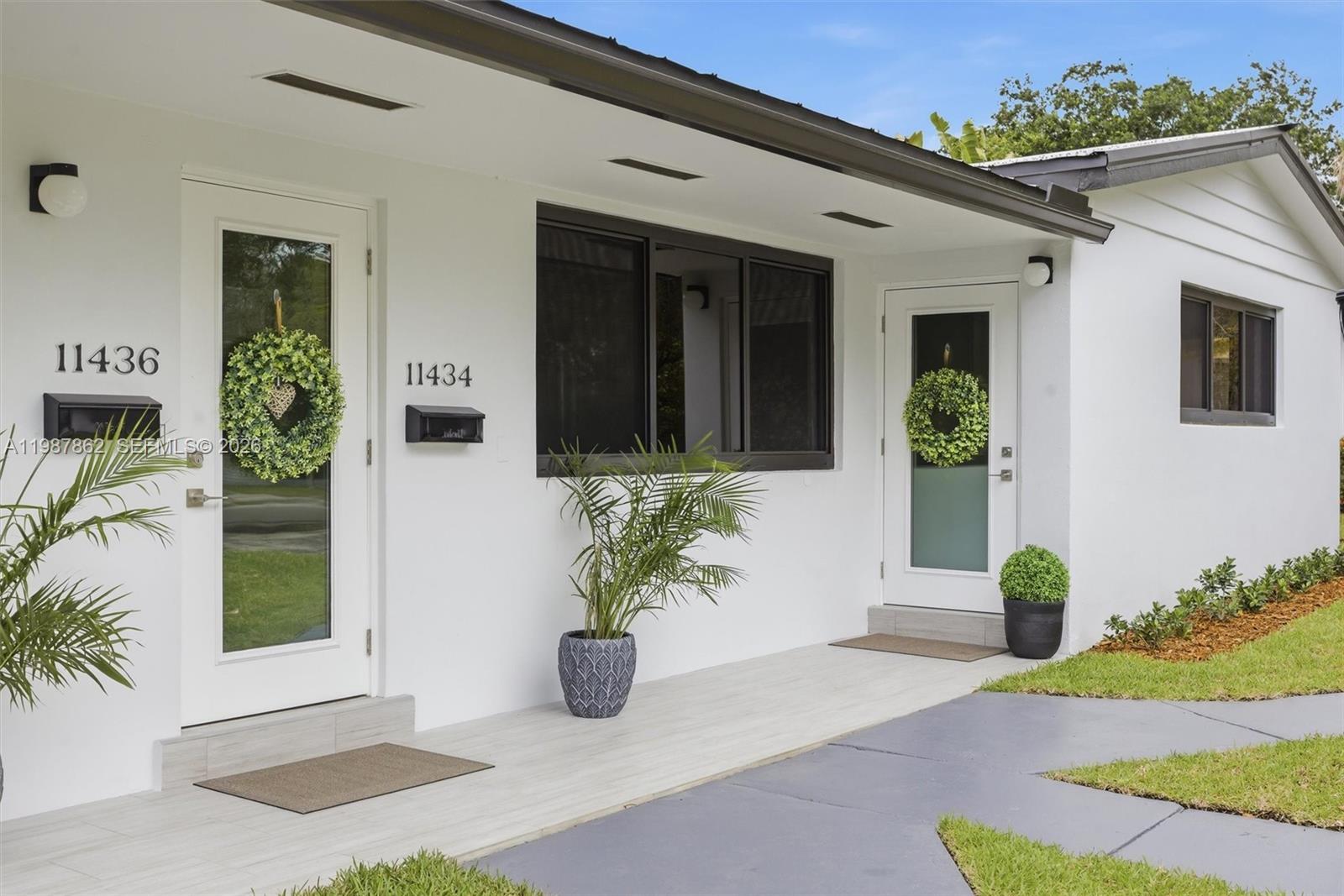 11436 Southwest 81st Road, Unit 11436 Pinecrest, FL 33156 - Photo 4 of 18
