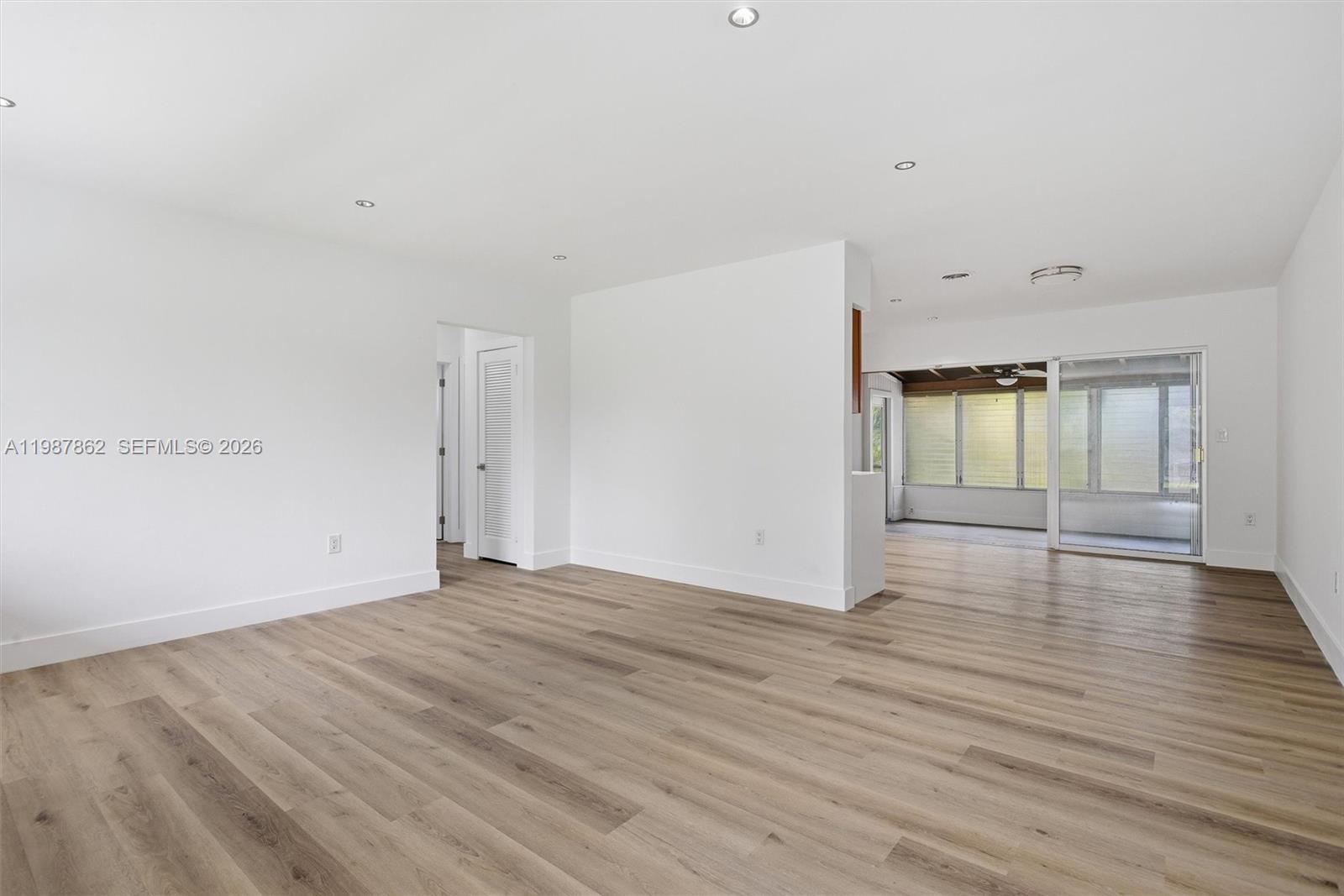 11436 Southwest 81st Road, Unit 11436 Pinecrest, FL 33156 - Photo 5 of 18