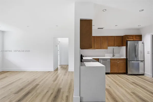 $3,450 | 11436 Southwest 81st Road, Unit 11436, Pinecrest, FL 33156