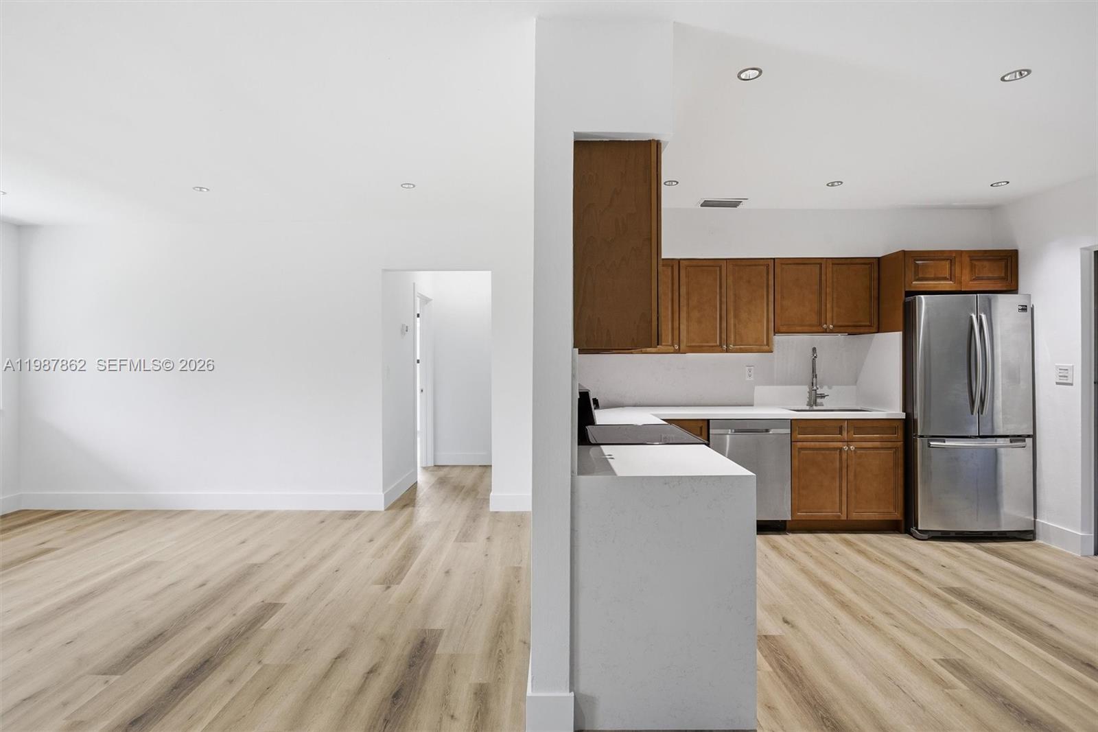 11436 Southwest 81st Road, Unit 11436 Pinecrest, FL 33156 - Photo 10 of 18