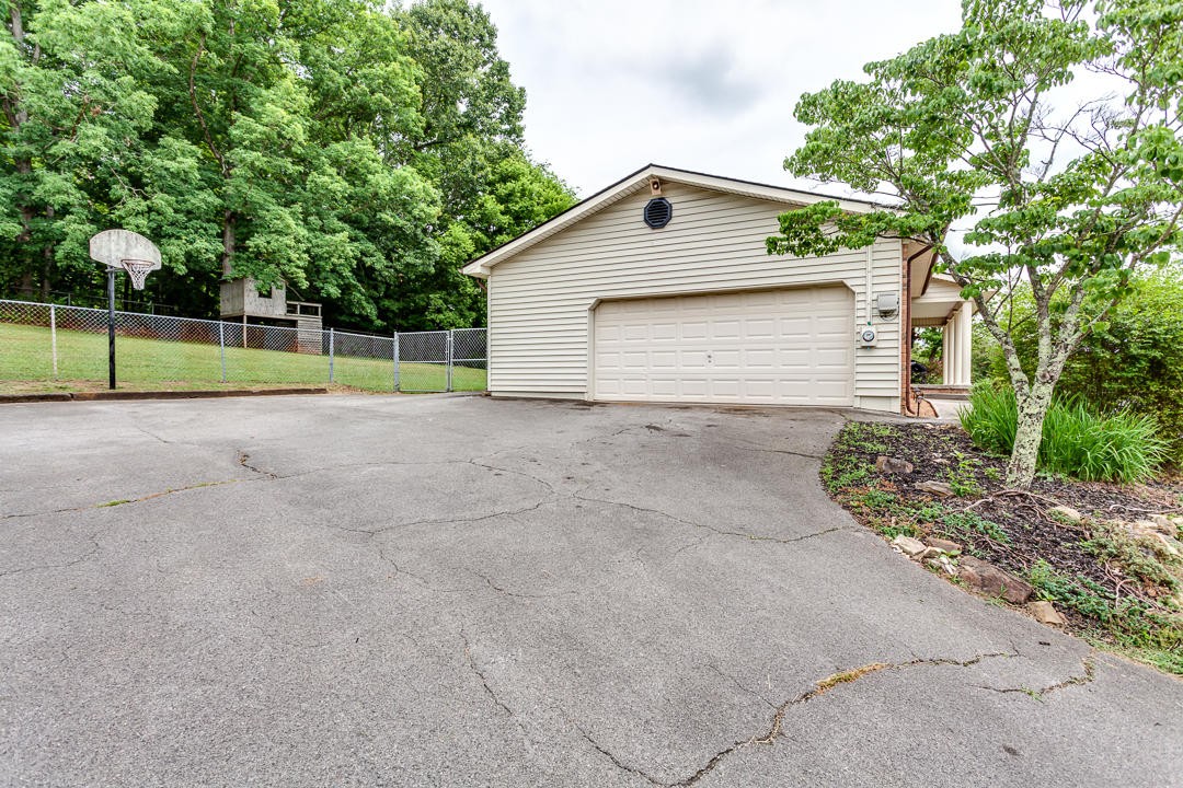 2821 Rambling Road Maryville, TN 37801 - Photo 27 of 30 Gallery Image 27