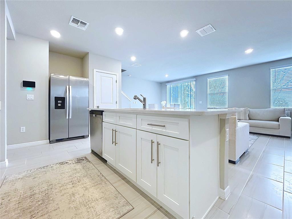 32451 Limitless Place Wesley Chapel, FL 33545 - Photo 9 of 58