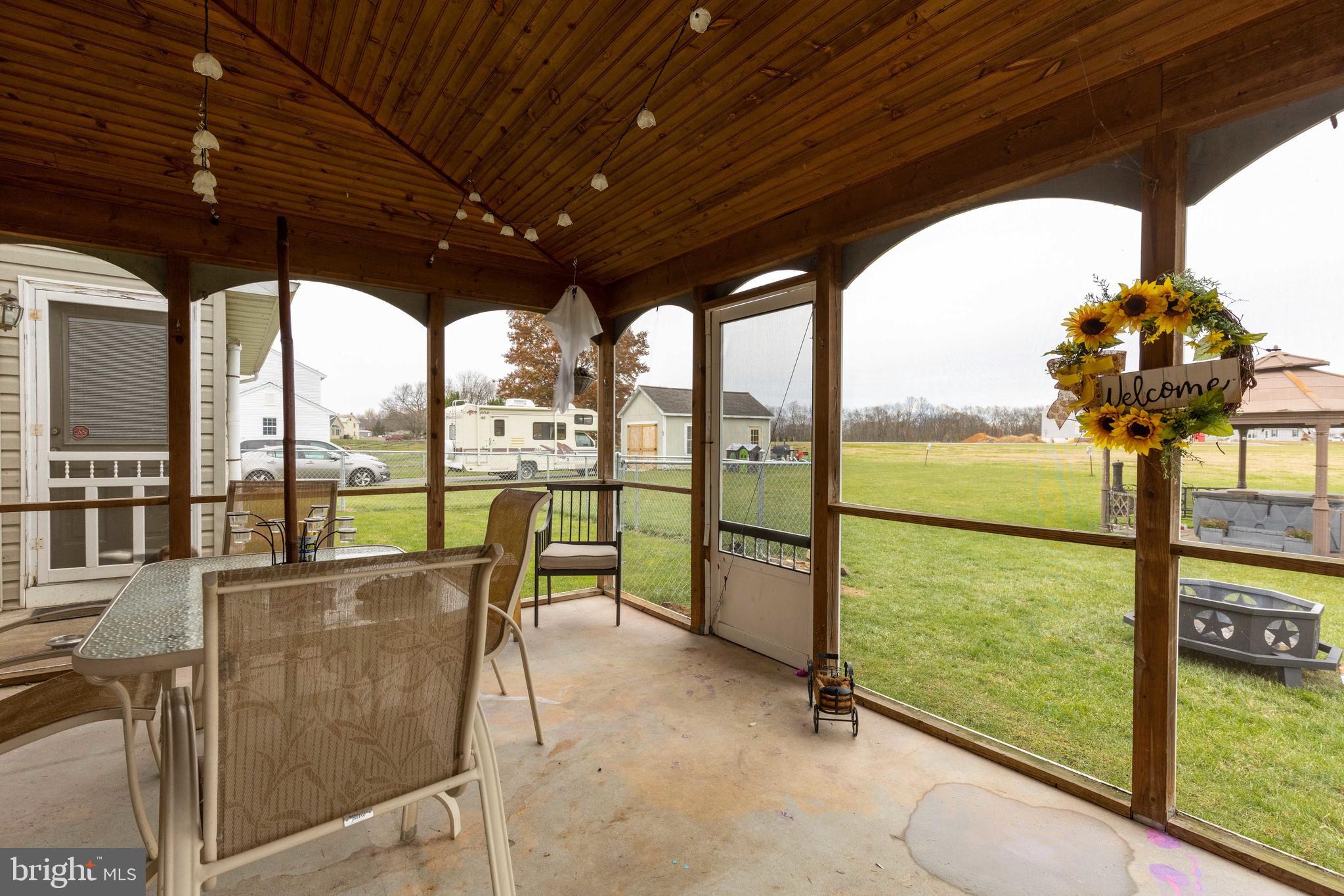 11339 Gift Road Clear Spring, MD 21722 - Photo 9 of 39