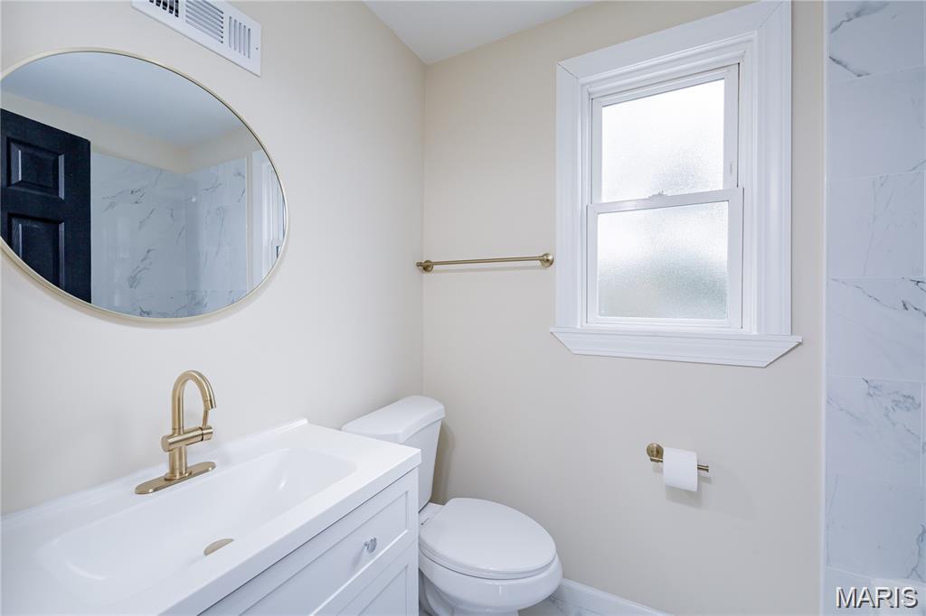 7824 Rosedale Drive St. Louis, MO 63121 - Photo 10 of 17