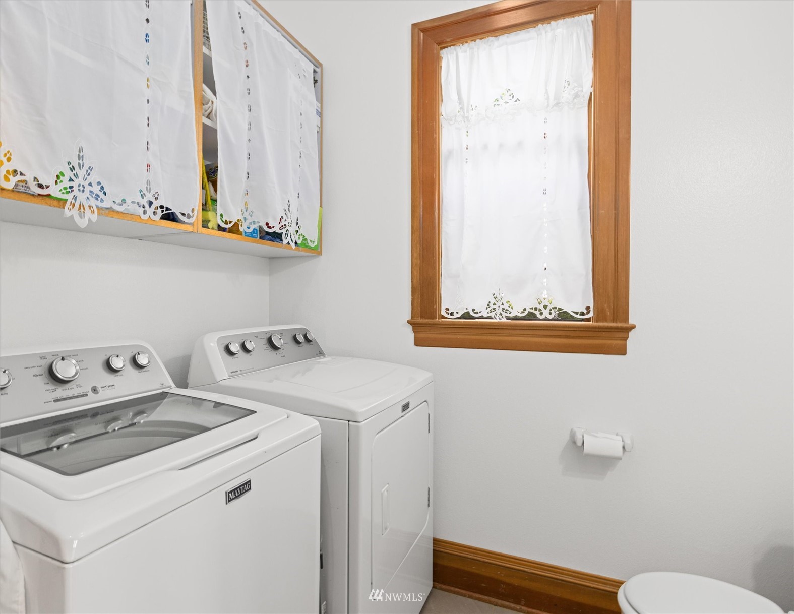1717 Rucker Avenue Everett, WA 98201 - Photo 15 of 40 Gallery Image 15