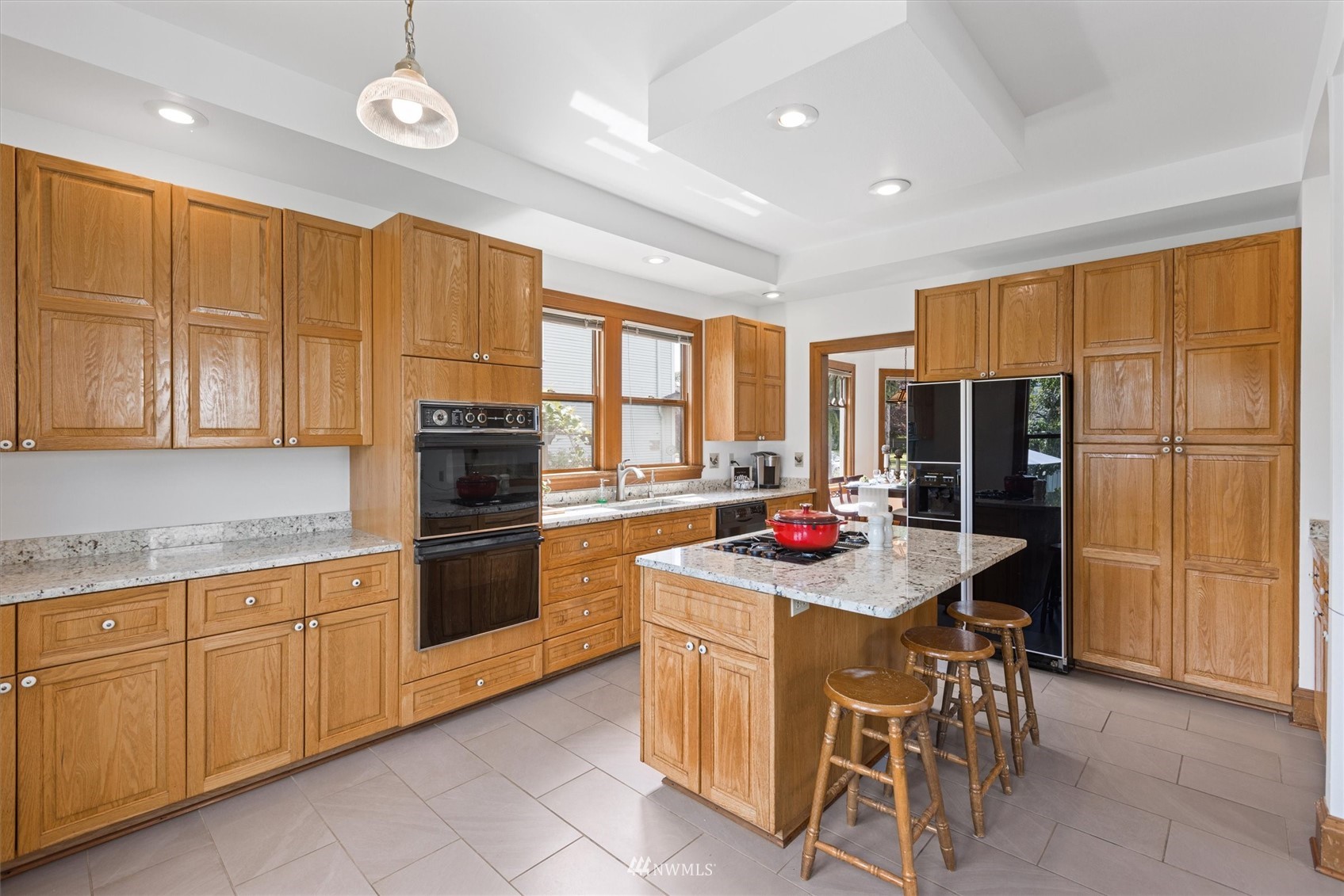 1717 Rucker Avenue Everett, WA 98201 - Photo 10 of 40 Gallery Image 10