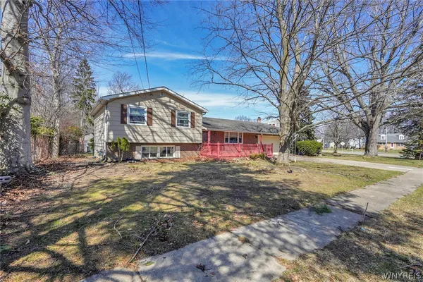 $285,000 | 5658 Juno Drive, Hamburg, NY 14085
