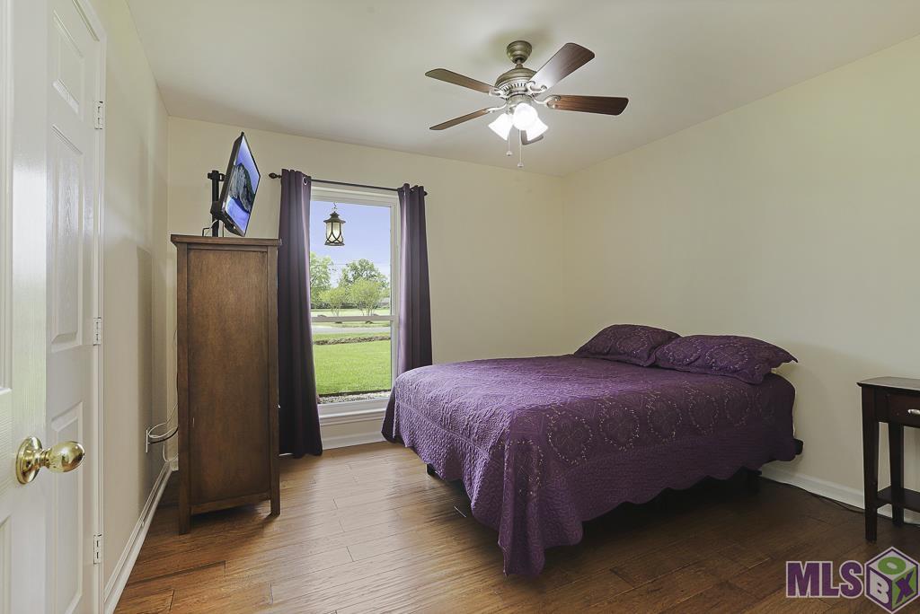 38330 Duplessis Road Prairieville, LA 70769 - Photo 12 of 20 Primary partial view